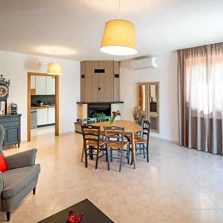 Holiday home Dimora Loris *