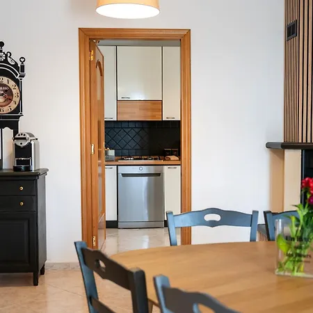 Dimora Loris Holiday home